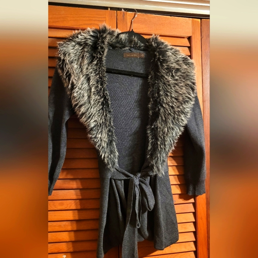 The limited fur cardigan